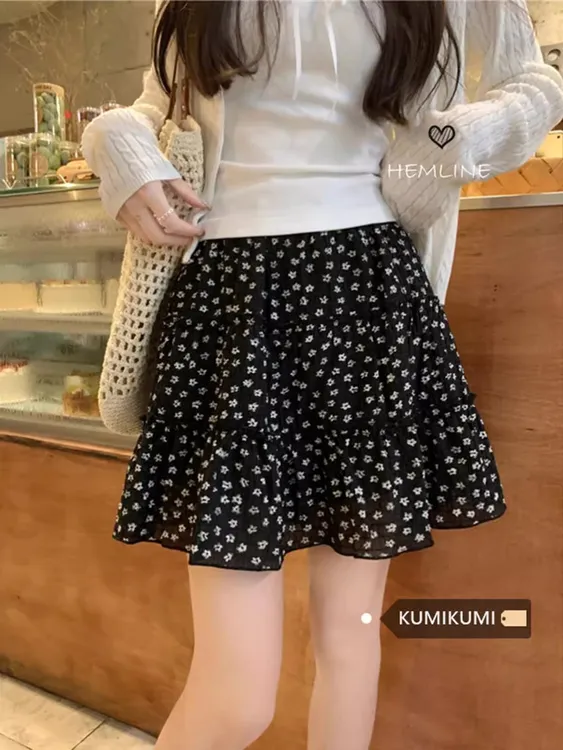 甜美风黑色松紧腰黑色碎花半身裙女春季新款法式百搭高腰a字短裙