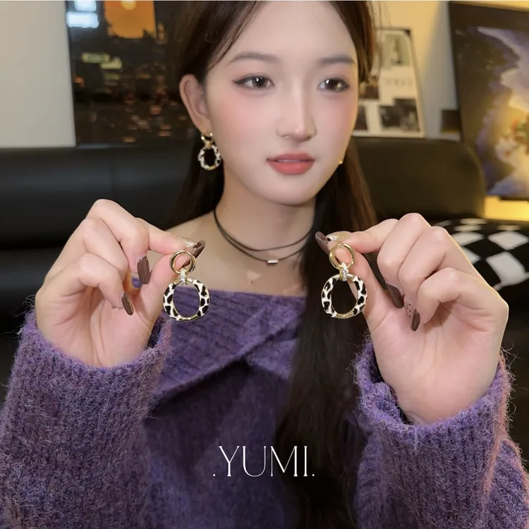 铜合金耳饰 复古豹纹圆环流苏耳饰简约百搭高级个性耳环