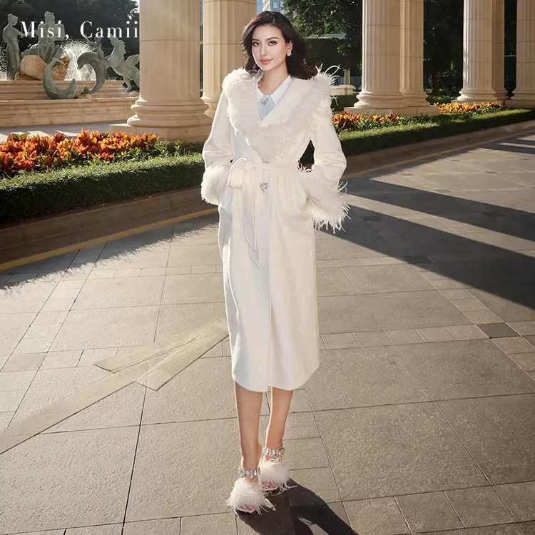 Misi,Camii2025秋冬新款女装羽毛边羊毛双面呢大衣名媛风时尚穿搭
