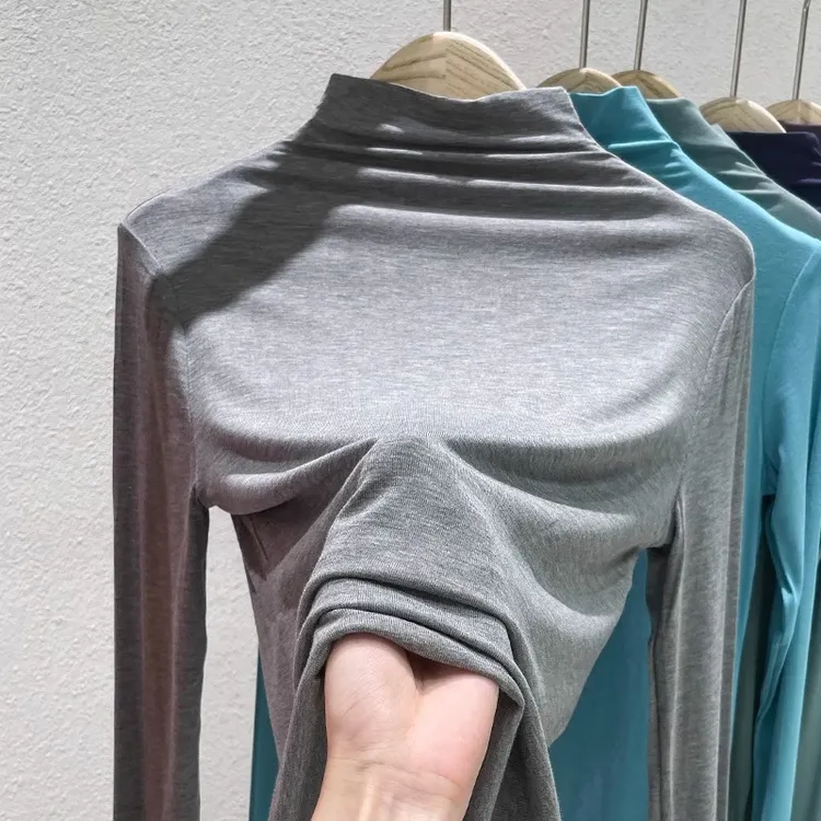 秋冬新款灰色半高领T恤女长袖修身高级感气质打底衫女内搭长袖