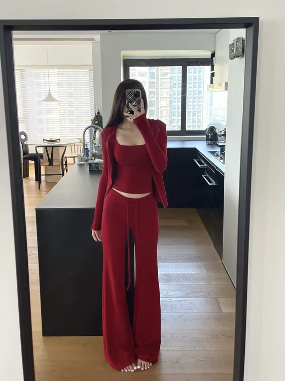 软糯舒适上衣+垂感拖地裤显瘦休闲两件套