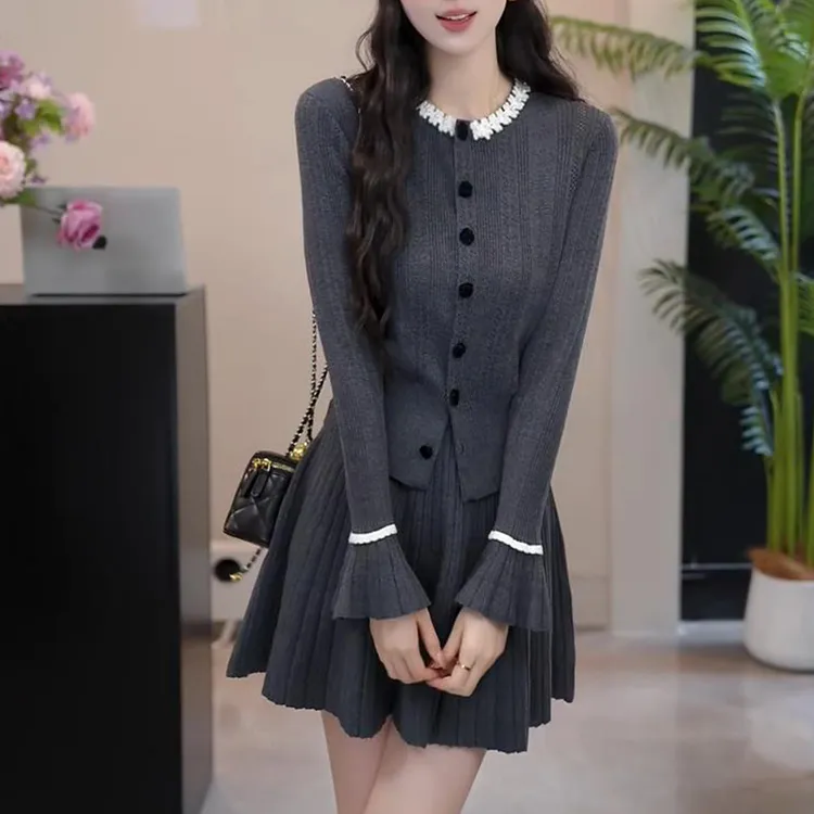 【晚春晓景】2025秋季新款气质针织衫女士百搭显瘦半身裙时尚两件套