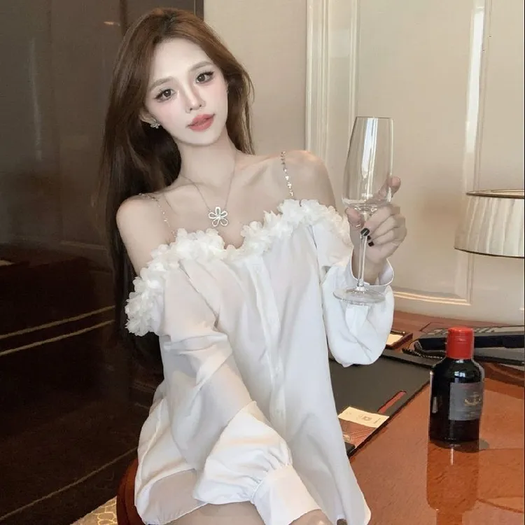 露肩立体花朵法式纯欲衬衣早秋新款宽松直筒修身气质显瘦衬衫上衣