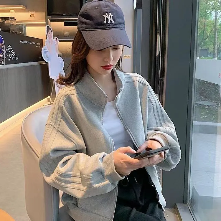 春秋新款女士棒球服百搭运动休闲夹克宽松立领纯色显瘦短款外套