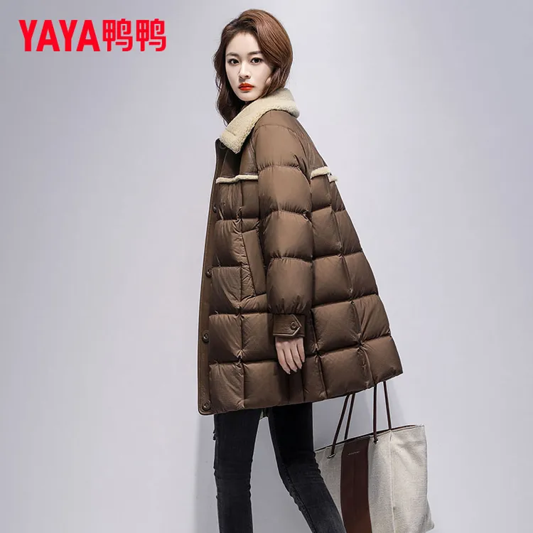 鸭鸭中长款羽绒服女冬2025新品时尚保暖拼接加厚百搭翻领时尚外套