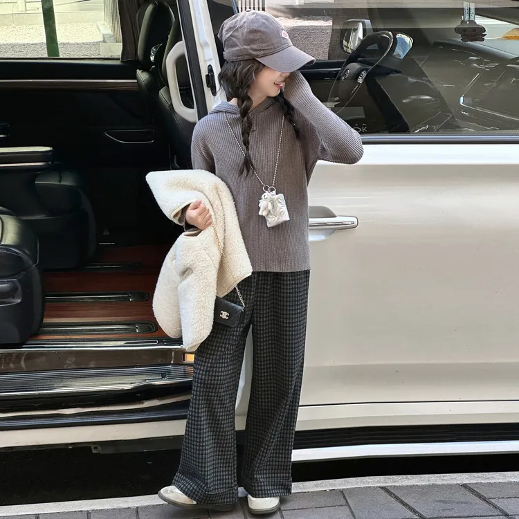 女童毛衣2025新款秋冬季中大童女孩洋气时髦打底衫韩版休闲针织衫