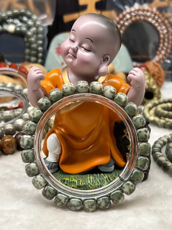 9侧留白小细星海南原生态星月菩提