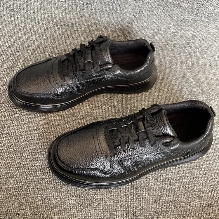 真皮白色潮流休闲鞋潮流休闲板鞋时尚低帮板鞋男士百搭手工缝制