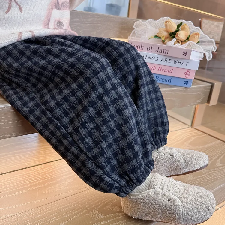 女童加绒裤子秋冬装2025新款儿童洋气格子裤宽松灯笼裤宝宝长裤潮