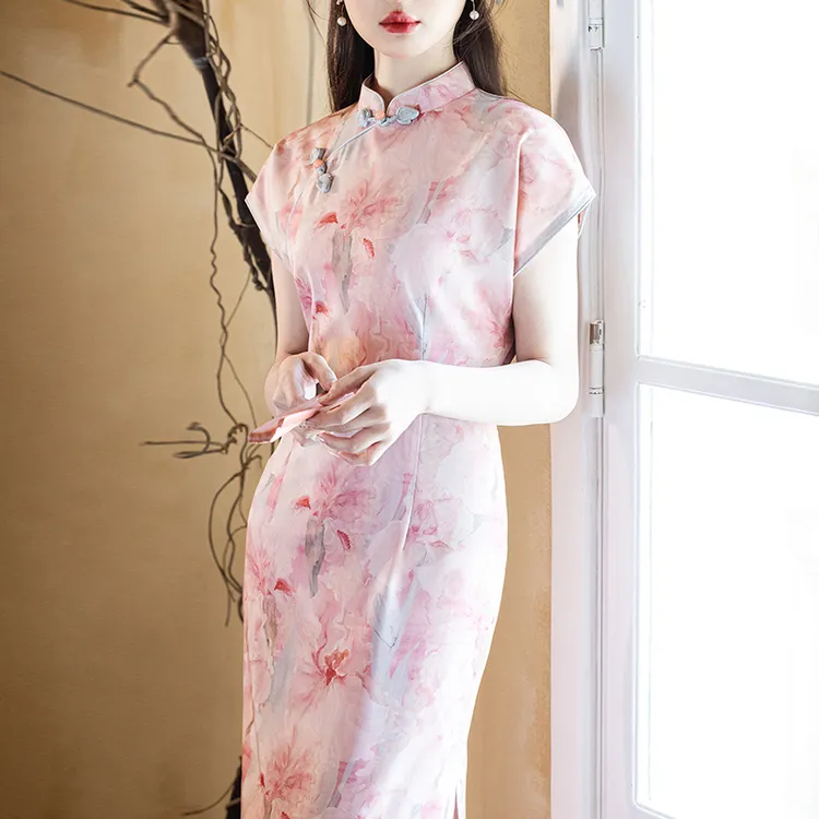 新中式旗袍2025夏季新款老上海素雅国风改良礼服日常可穿粉色裙子
