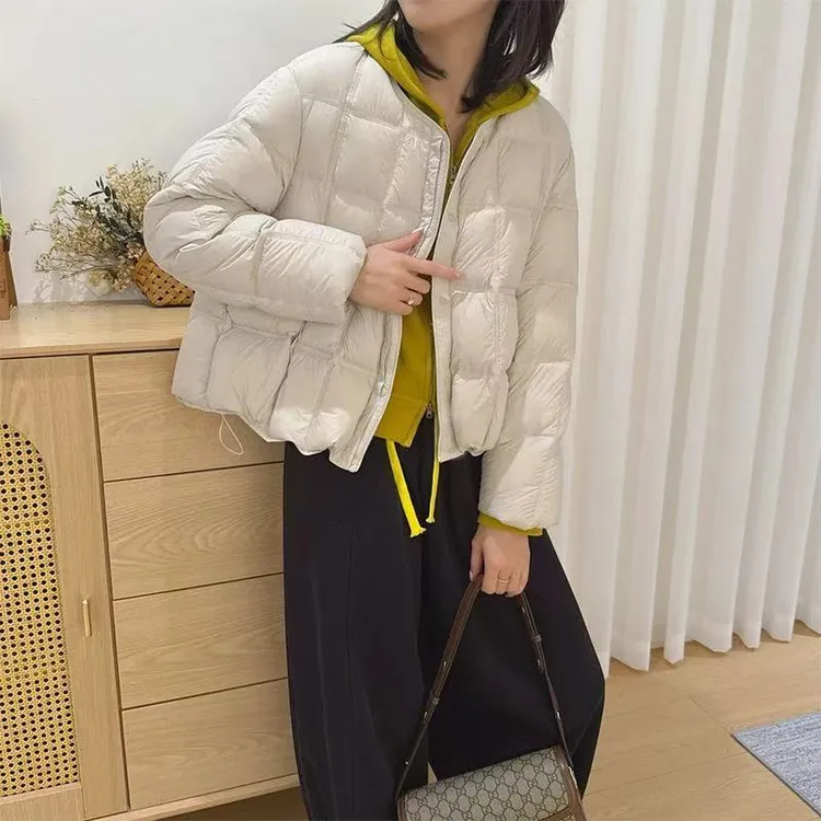 白鸭绒羽绒服女短款冬季2025新款轻薄宽松高级感小个子面包服外套