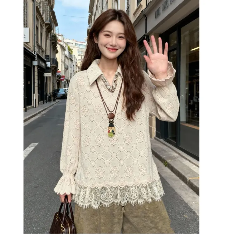 上衣冬季新款时尚幸运花蕾丝拼接V领气质洋气百搭中长款衬衫女