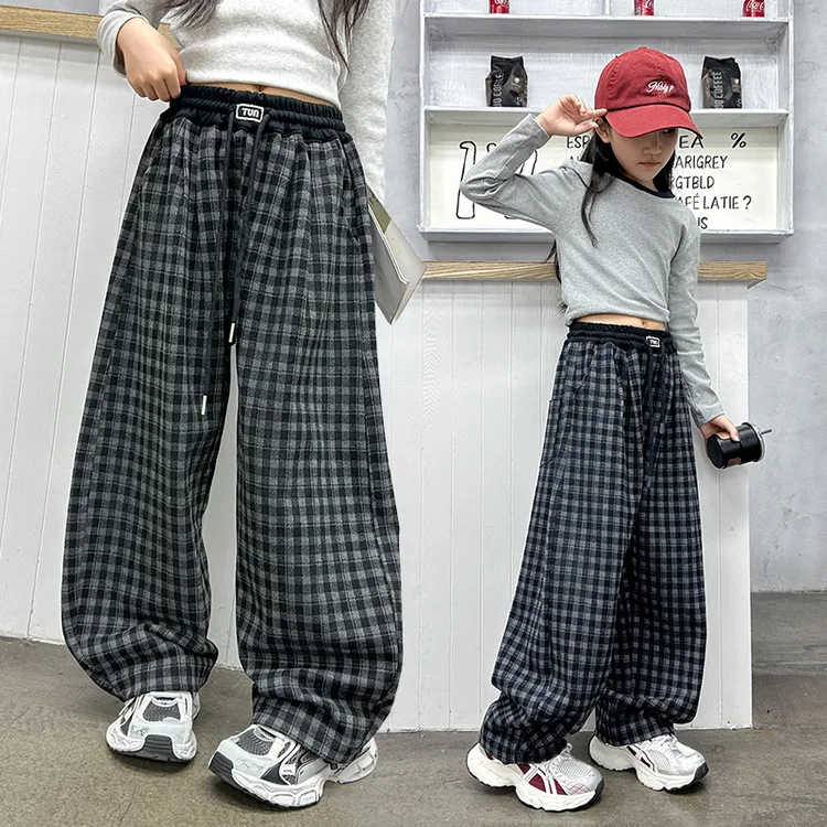 女童裤子春秋款2025新款儿童洋气时髦女大童休闲格子直筒阔腿长裤