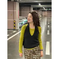 WenWen小个子韩版秋季针织打底衫长袖上衣+挂脖背心两件套4322