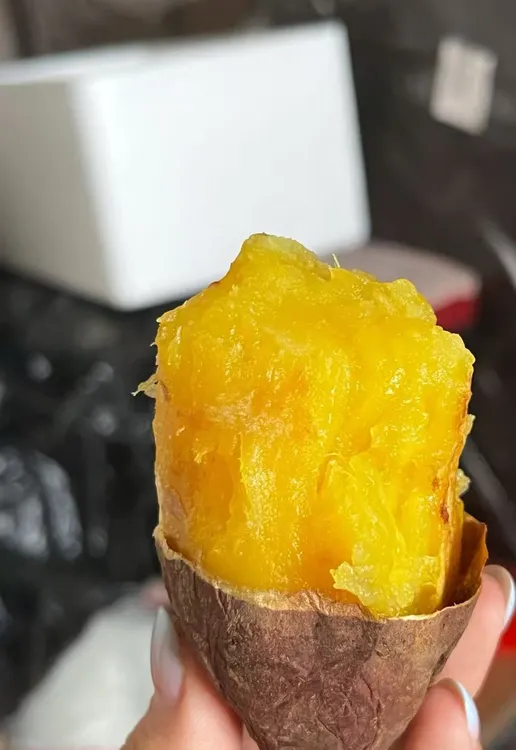 云南建水榴莲蜜薯正宗糖心流油