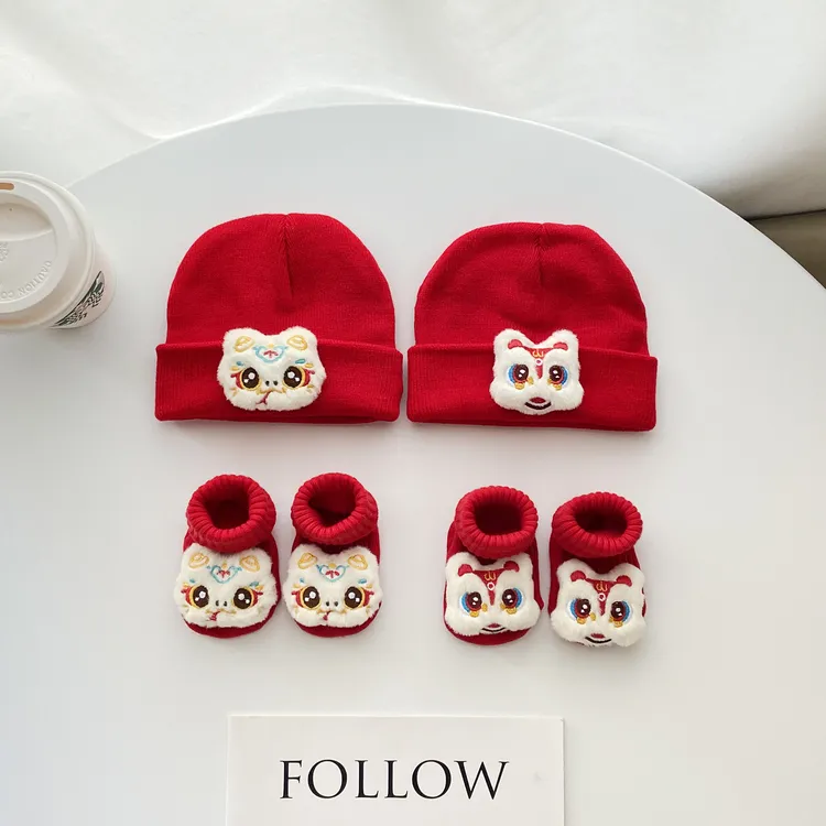 红色婴儿帽子袜子秋冬款小月龄婴幼儿宝宝针织毛线帽满月百天蛇年