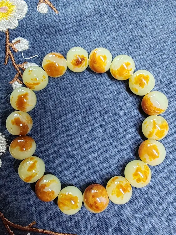透闪石质玉黄白河磨玉手串手工时尚