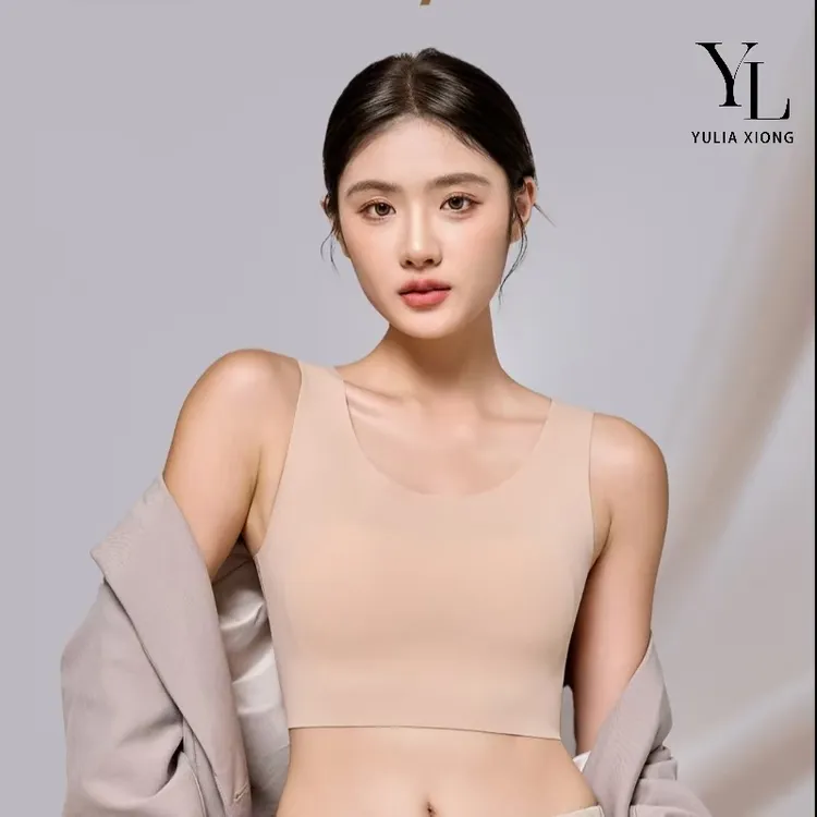 YULIA超薄无痕大胸显小文胸女夏透气无钢圈裸感一片式舒适内衣998