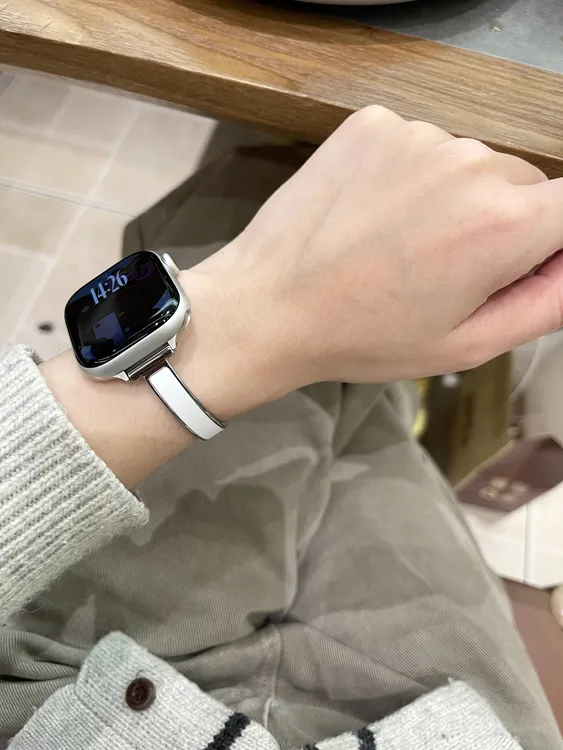 适用苹果手表金属手镯款表带12.5CM以上小手围可以佩戴S10/S11/S9