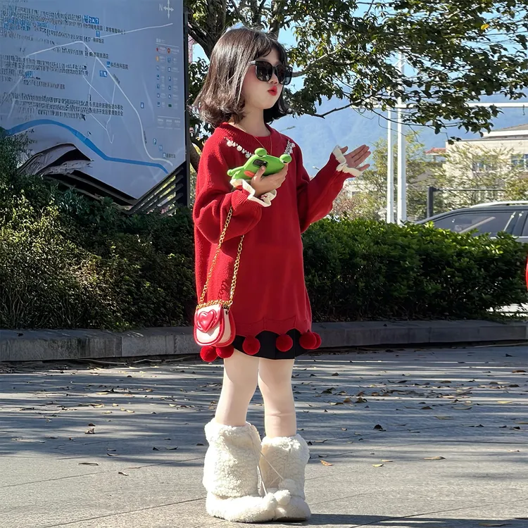 女童红色过年套装2026新款女孩本命年加厚毛衣儿童冬装洋气拜年服