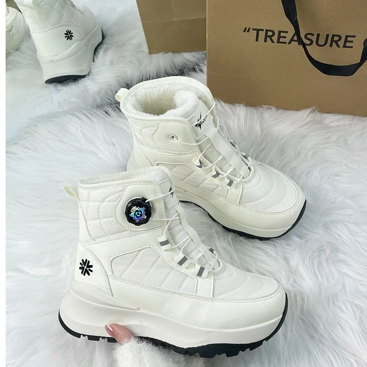 飞跃雪地靴2025户外冬季女中筒防水保暖雪鞋大东北棉鞋靴子