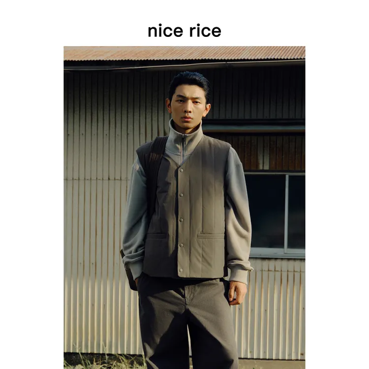 nice rice好饭 25秋季新品竖绗缝3M新雪丽轻暖直身棉马甲NHQ15008