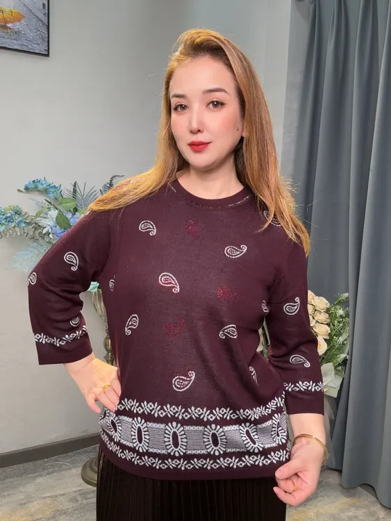 圆领常规袖薄款秋季毛针织衫女装时尚上衣