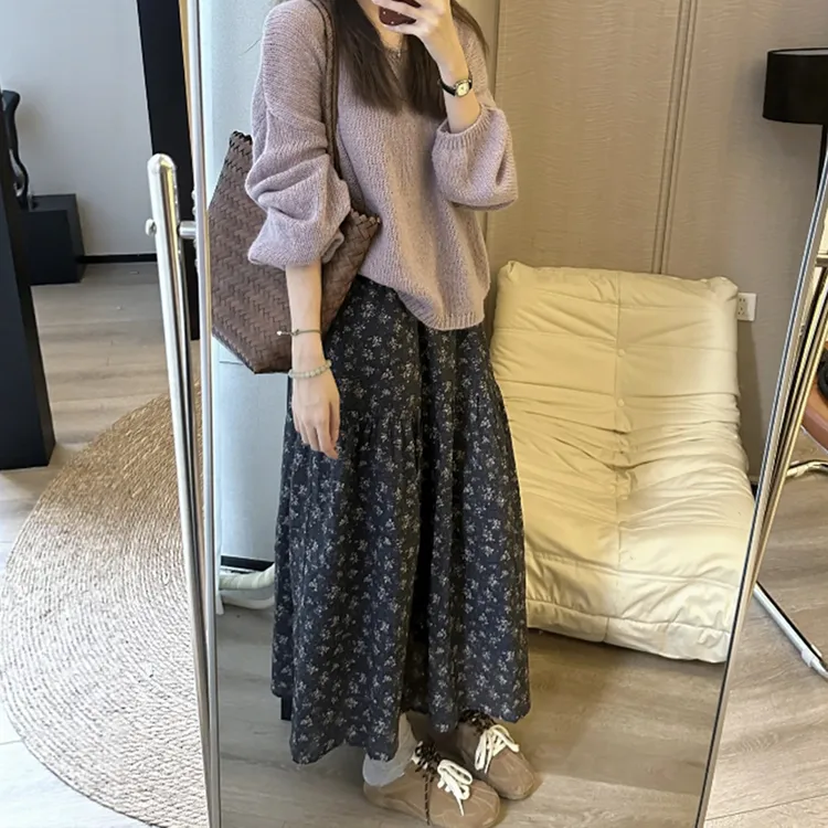 碎花韩版a字伞裙中长款大码女2025新胖mm遮肚气质显瘦蛋糕半身裙