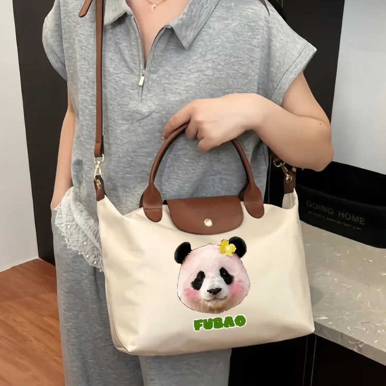 福宝痛包周边钱袋子包包单肩手提斜挎包百搭轻便旅行通勤大容量包