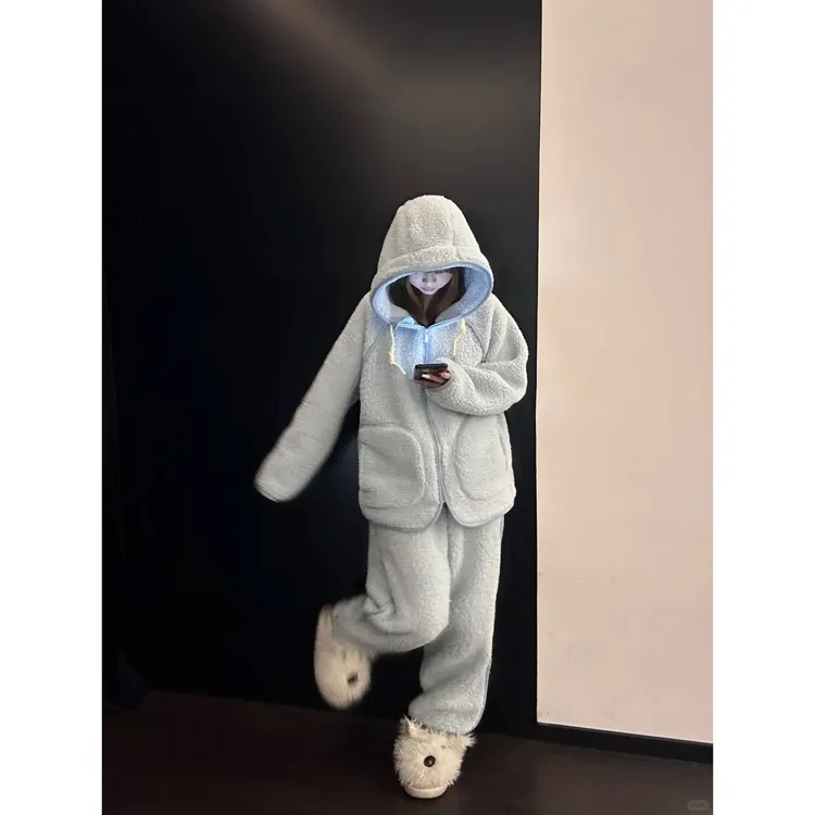 韩系简约纯色连帽珊瑚绒睡衣女冬季加厚保暖休闲可外穿家居服套装