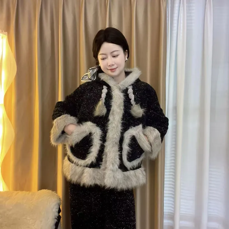 睡衣女冬季新款加厚加绒保暖连帽家居服轻奢豹纹慵懒风可外穿套装