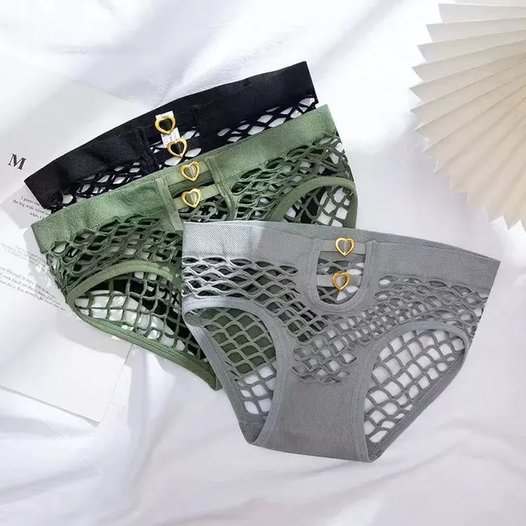 内裤女 性感无痕大码网新款中腰金属环扣透气三角裤女