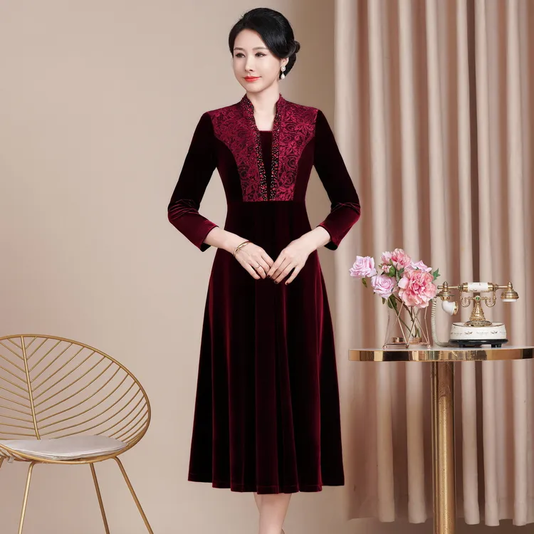秋冬新中式气质喜婆婆婚礼显瘦旗袍中国风高贵喜妈妈宴会大码礼服