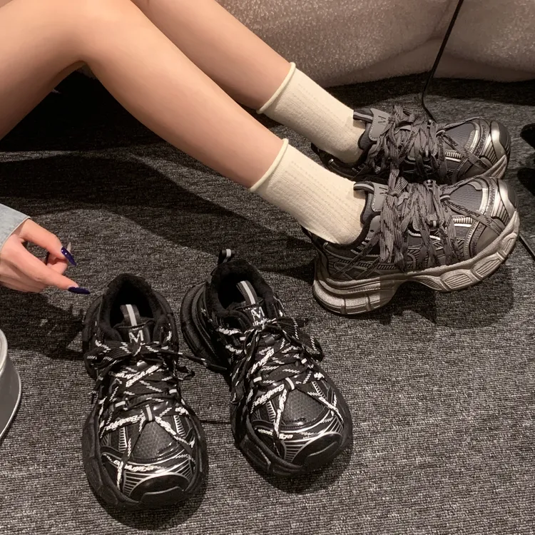 贾不假老爹鞋女款2025新款秋冬超火百搭爆款加绒厚底增高休闲鞋子