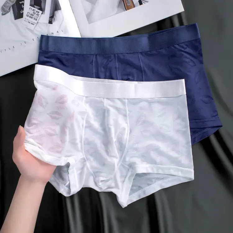 男士冰丝内裤新款轻薄透气平角裤个性时尚印花四角裤夏季男生裤衩