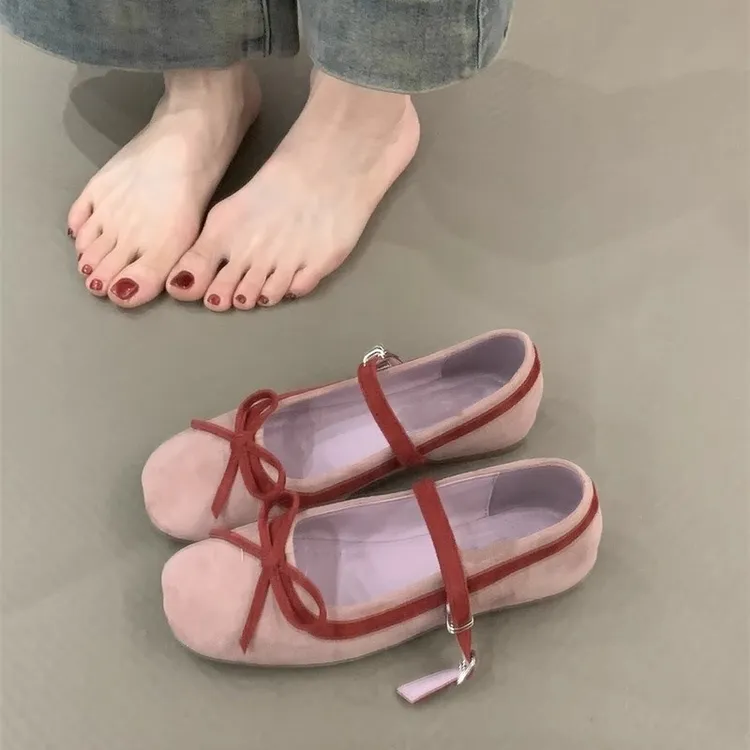 UHCK温柔仙女风芭蕾单鞋2025春季法式甜美粉红色配裙子内增高玛丽