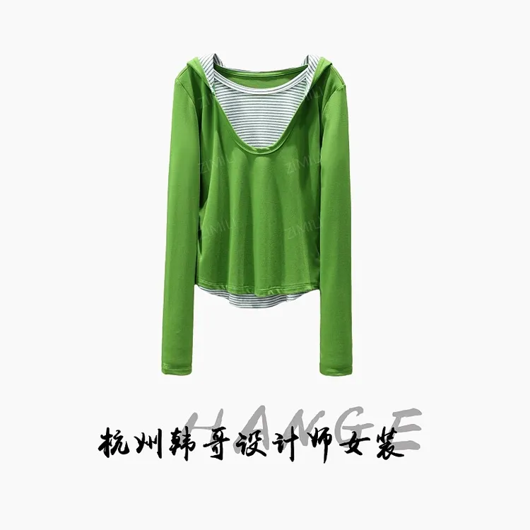 【韩哥女装】2025秋冬新品《碧竹》草绿色撞色条纹假两件连帽上衣5953