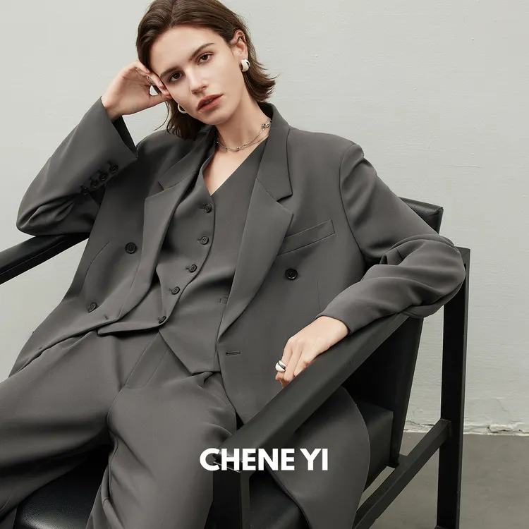 CHENE YI哑光肌理三醋酸廓形设计感休闲西装外套女时尚简约