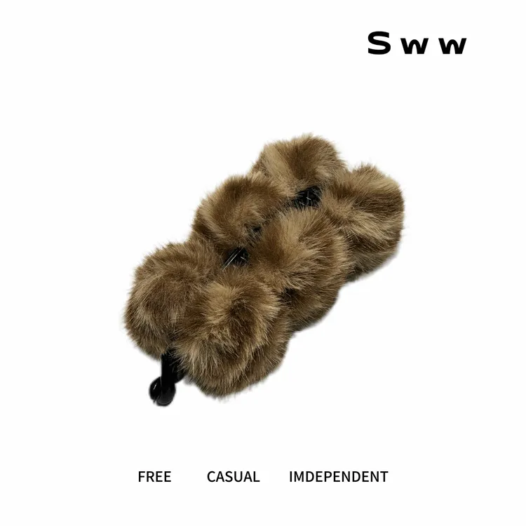SWW秋冬新款毛绒绒毛球大号香蕉夹显发量不挑发量后脑勺发夹