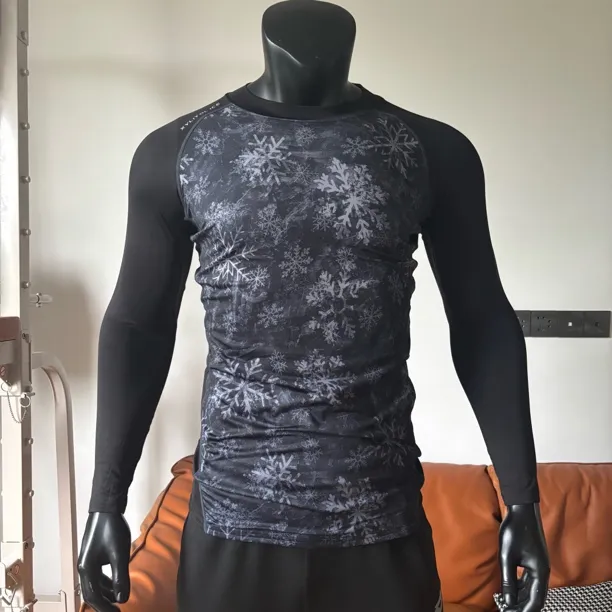 男子秋季运动打底长袖T恤