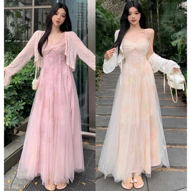 胖妹妹大码甜美网纱拼接系带高腰显瘦吊带连衣裙+蕾丝防晒开衫