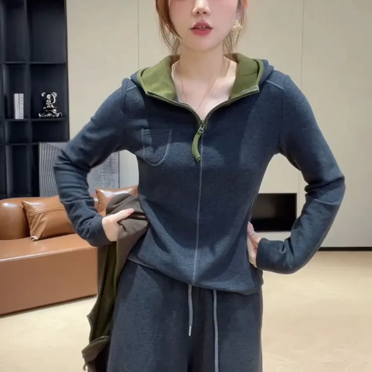 2025秋冬时尚显瘦带帽拉链休闲设计感连帽卫衣长袖女LK2507370