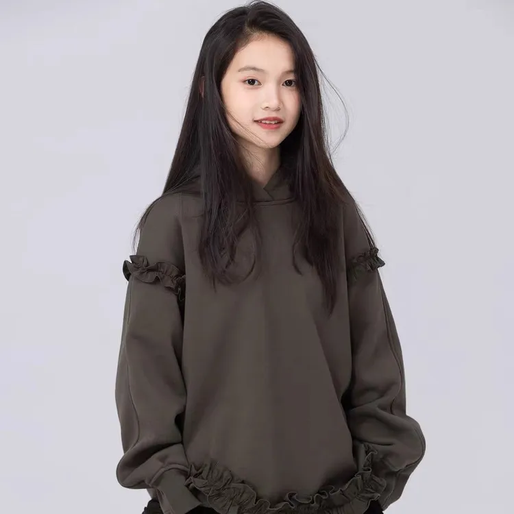 小小大星球童装 精选密绒木耳花边卫衣 秋冬女童俏皮宽松连帽上衣