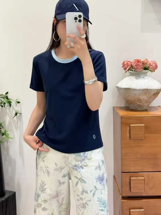 休闲风时尚百搭速干女士短袖T恤针织刺绣打底圆领拼接简约