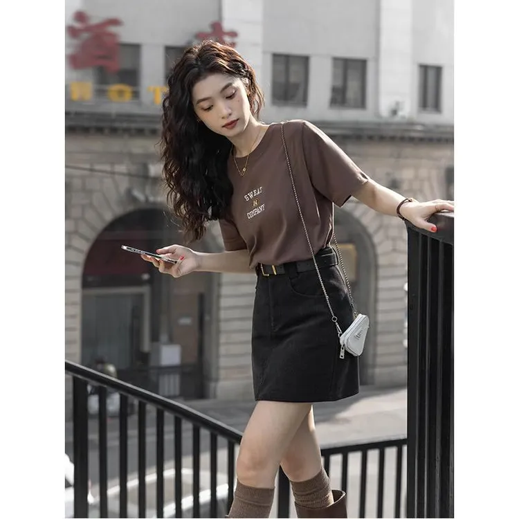 2025夏季韩式新款高腰显瘦设计感休闲风半身裙女时尚百搭个性短裙
