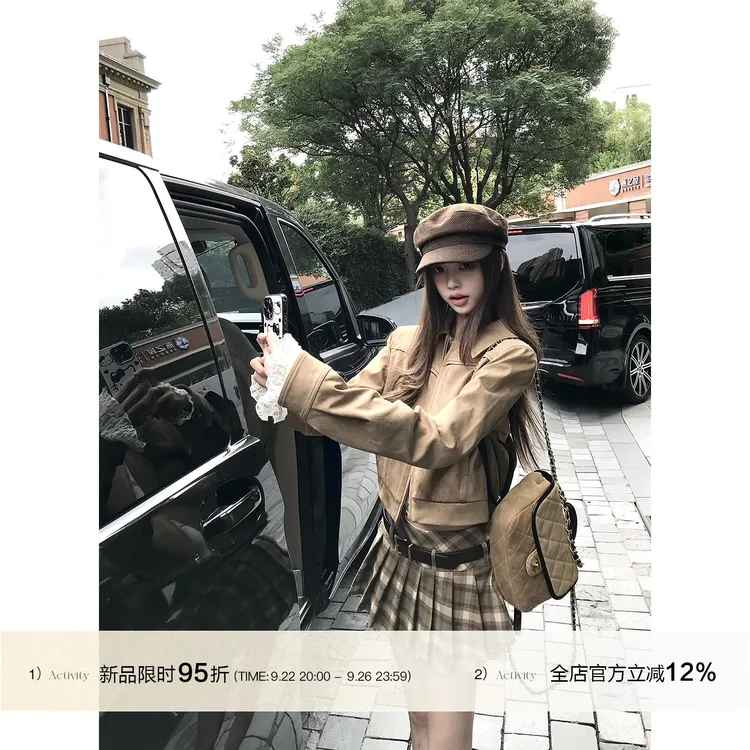 【QIUROUYAO邱肉瑶】美剧女主时尚经｜冬日入场麂皮绒外套