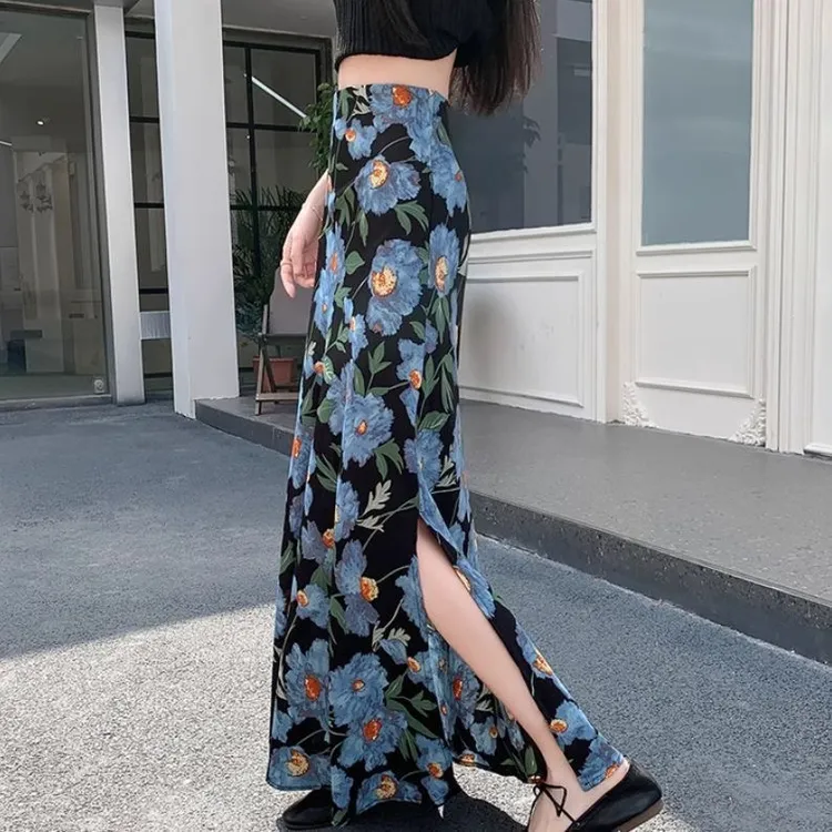 有运补~开叉缎面碎花夏季包臀蓝色碎花度假风半身裙法式风情万种