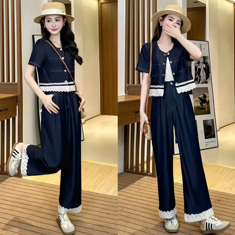 小众不撞款套装2025蕾丝拼接短款上衣阔腿裤减龄洋气牛仔两件套