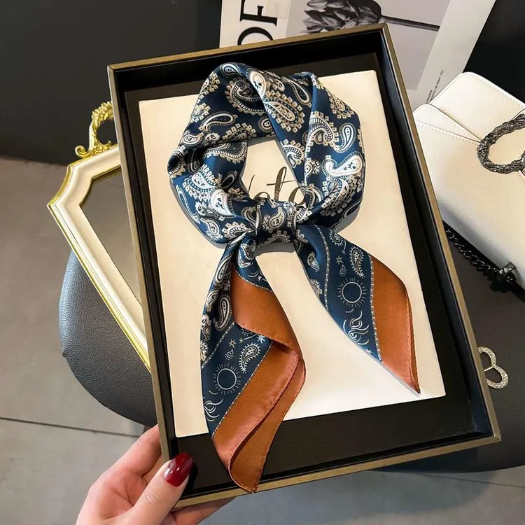 法式丝巾女时尚百搭小方巾文艺飘带围巾高级感领巾职业领巾穿搭女