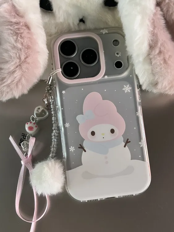 可爱卡通冬日雪人美乐蒂挂件适用苹果17手机壳iPhone16/15/14少女